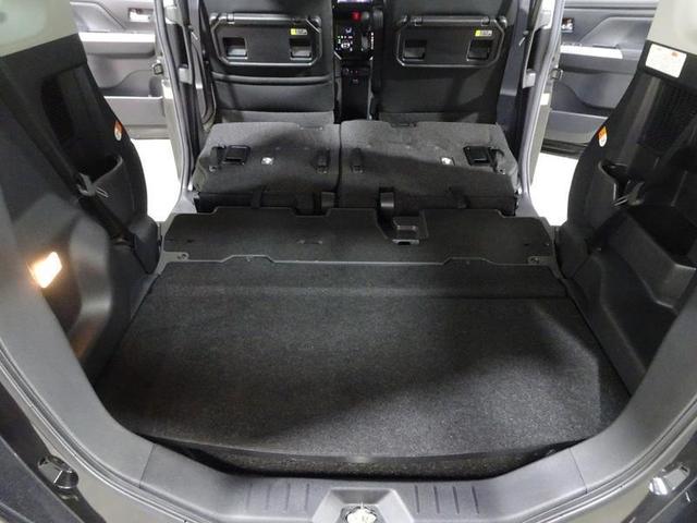 シートを倒すと大容量のラゲージスペースに！用途に合わせてお使いいただけます。