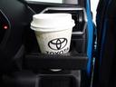 運転席からすぐに手が届くカップホルダーです。
