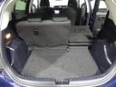 後席シートは左右分割可倒式なので、長さのある物など色々な荷物が積めます。