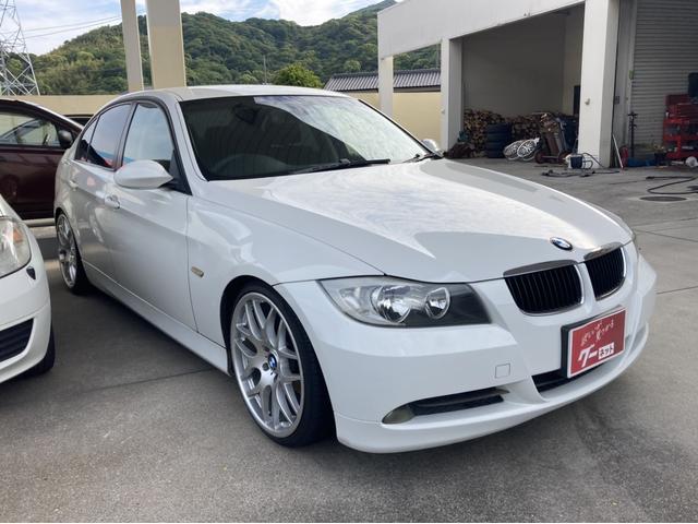 ３２０ｉ　ドライブレコーダー　ＥＴＣ　バックカメラ　ＴＶ　アルミホイール　ＨＩＤ　ＡＴ　キーレスエントリー　　盗難防止システム　パワーシート　ＣＤ　ＤＶＤ再生　ＵＳＢ　Ｂｌｕｅｔｏｏｔｈ　ＡＢＳ(16枚目)