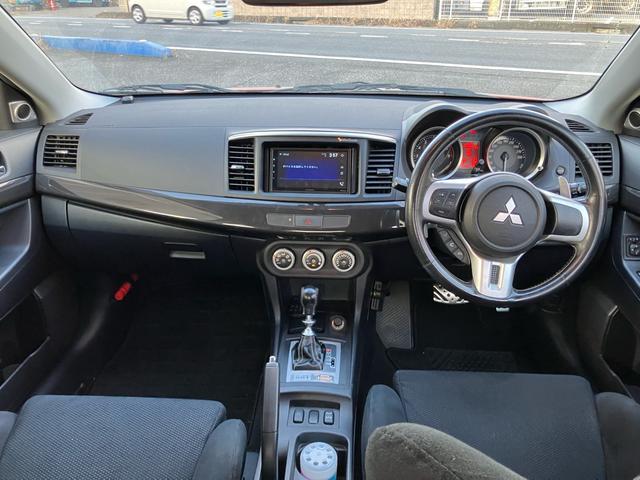 ランサー ＧＳＲエボリューションＸ　４ＷＤ　レカロシート　Ｂｌｕｅｔｏｏｔｈ接続　アルミホイール　パドルシフト　スマートキー　ＥＴＣ　ＨＩＤヘッドライト　横滑り防止装置　ＡＢＳ　エアバッグ（2枚目）