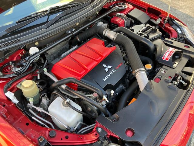 ランサー ＧＳＲエボリューションＸ　４ＷＤ　レカロシート　Ｂｌｕｅｔｏｏｔｈ接続　アルミホイール　パドルシフト　スマートキー　ＥＴＣ　ＨＩＤヘッドライト　横滑り防止装置　ＡＢＳ　エアバッグ（34枚目）