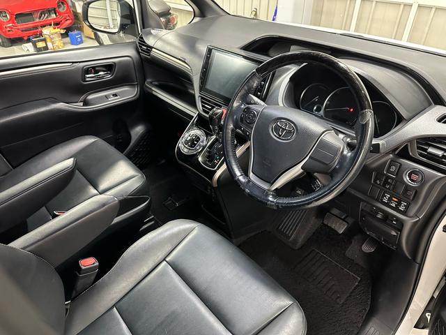 エスクァイア Gi ブラックテーラード /純正10インチナビ/フルセグTV/BLUETOOTH/HDMI/バックモニター/アルパイン10.1インチフリップダウンモニター/シートヒーター/ETC/両側パワースライドドア/クルーズコントロール/(15枚目)