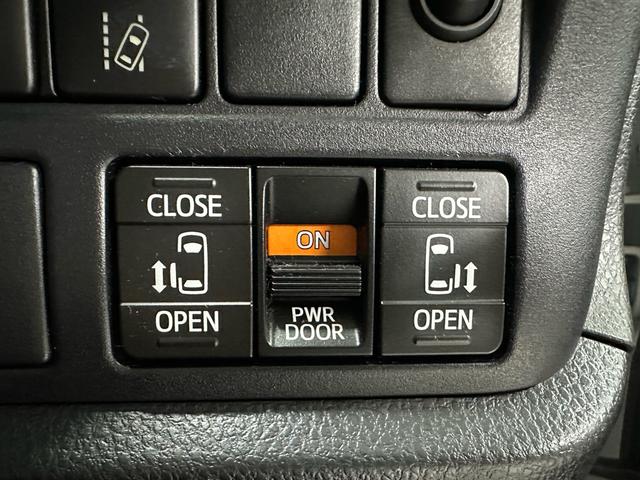 エスクァイア Gi ブラックテーラード /純正10インチナビ/フルセグTV/BLUETOOTH/HDMI/バックモニター/アルパイン10.1インチフリップダウンモニター/シートヒーター/ETC/両側パワースライドドア/クルーズコントロール/(32枚目)