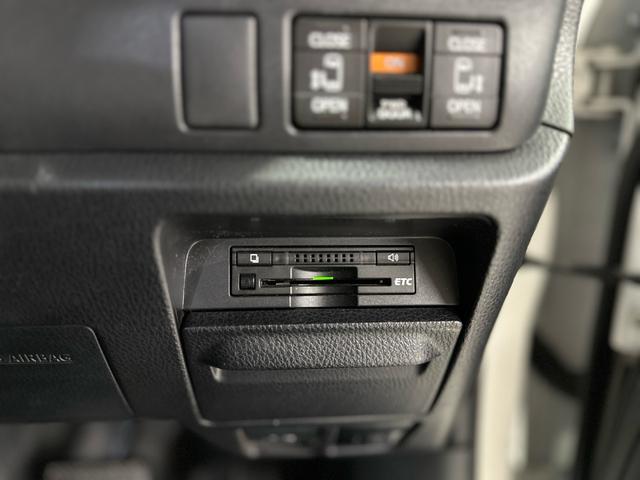 エスクァイア Gi ブラックテーラード /純正10インチナビ/フルセグTV/BLUETOOTH/HDMI/バックモニター/アルパイン10.1インチフリップダウンモニター/シートヒーター/ETC/両側パワースライドドア/クルーズコントロール/(33枚目)