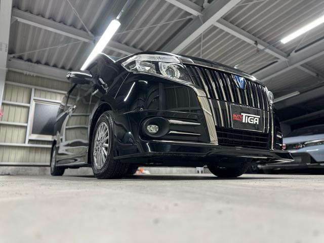 エスクァイア ハイブリッドＧｉ　ブラックテーラード　／ハイブリッド／１１インチアルパインビックＸ／ＢＬＵＥＴＯＯＴＨ／フルセグＴＶ／ＨＤＭＩ／バックモニター／アルパインフリップダウンモニター／シートヒーター／クルーズコントロール／シートヒーター／ＥＴＣ（4枚目）