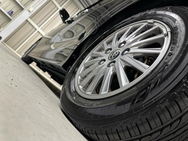 エスクァイア ハイブリッドＧｉ　ブラックテーラード　／ハイブリッド／１１インチアルパインビックＸ／ＢＬＵＥＴＯＯＴＨ／フルセグＴＶ／ＨＤＭＩ／バックモニター／アルパインフリップダウンモニター／シートヒーター／クルーズコントロール／シートヒーター／ＥＴＣ（13枚目）