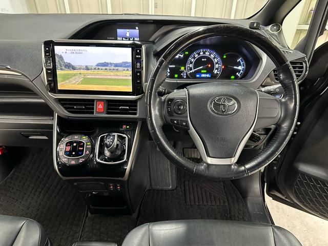 エスクァイア ハイブリッドＧｉ　ブラックテーラード　／ハイブリッド／１１インチアルパインビックＸ／ＢＬＵＥＴＯＯＴＨ／フルセグＴＶ／ＨＤＭＩ／バックモニター／アルパインフリップダウンモニター／シートヒーター／クルーズコントロール／シートヒーター／ＥＴＣ（19枚目）