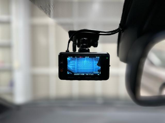 エスクァイア ハイブリッドＧｉ　ブラックテーラード　／ハイブリッド／１１インチアルパインビックＸ／ＢＬＵＥＴＯＯＴＨ／フルセグＴＶ／ＨＤＭＩ／バックモニター／アルパインフリップダウンモニター／シートヒーター／クルーズコントロール／シートヒーター／ＥＴＣ（38枚目）