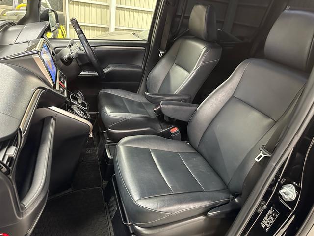 エスクァイア ハイブリッドＧｉ　ブラックテーラード　／ハイブリッド／１１インチアルパインビックＸ／ＢＬＵＥＴＯＯＴＨ／フルセグＴＶ／ＨＤＭＩ／バックモニター／アルパインフリップダウンモニター／シートヒーター／クルーズコントロール／シートヒーター／ＥＴＣ（44枚目）