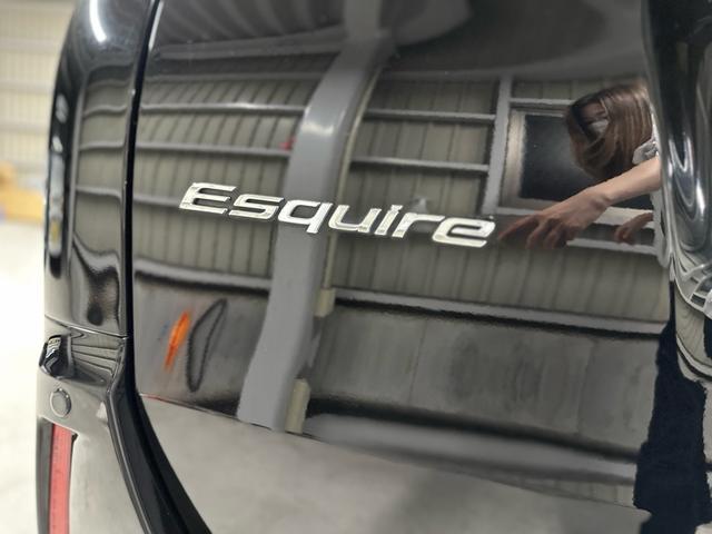 エスクァイア ハイブリッドＧｉ　ブラックテーラード　／ハイブリッド／１１インチアルパインビックＸ／ＢＬＵＥＴＯＯＴＨ／フルセグＴＶ／ＨＤＭＩ／バックモニター／アルパインフリップダウンモニター／シートヒーター／クルーズコントロール／シートヒーター／ＥＴＣ（60枚目）