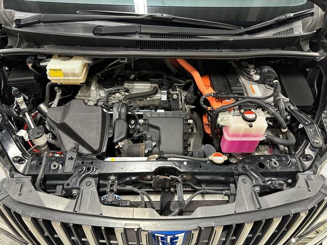 エスクァイア ハイブリッドＧｉ　ブラックテーラード　／ハイブリッド／１１インチアルパインビックＸ／ＢＬＵＥＴＯＯＴＨ／フルセグＴＶ／ＨＤＭＩ／バックモニター／アルパインフリップダウンモニター／シートヒーター／クルーズコントロール／シートヒーター／ＥＴＣ（68枚目）