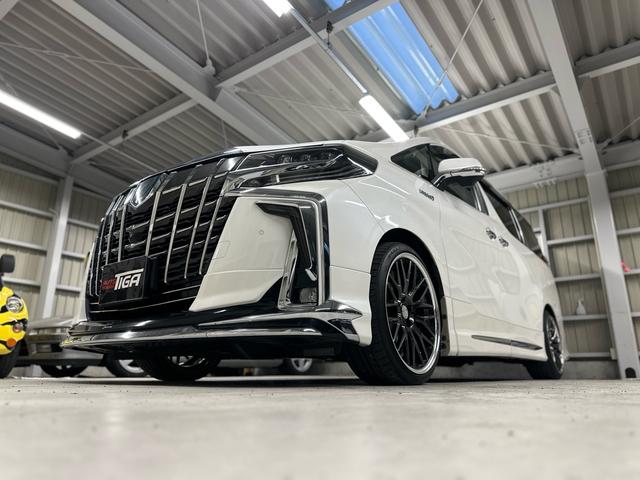 アルファードハイブリッド SR Cパッケージ /アルパインビックX/アルパインフリップダウンモニター/HDMI/アルパインドラレコ/コートテクト/寒冷地仕様/モデリスタフルエアロ/ツインムーンルーフ/デジタルインナーミラー/車高調/社外20インチ(5枚目)