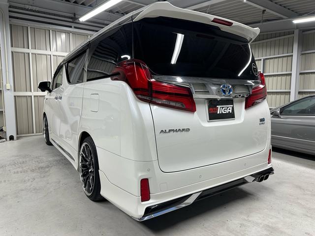 アルファードハイブリッド SR Cパッケージ /アルパインビックX/アルパインフリップダウンモニター/HDMI/アルパインドラレコ/コートテクト/寒冷地仕様/モデリスタフルエアロ/ツインムーンルーフ/デジタルインナーミラー/車高調/社外20インチ(11枚目)