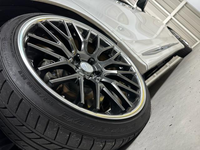 アルファードハイブリッド SR Cパッケージ /アルパインビックX/アルパインフリップダウンモニター/HDMI/アルパインドラレコ/コートテクト/寒冷地仕様/モデリスタフルエアロ/ツインムーンルーフ/デジタルインナーミラー/車高調/社外20インチ(14枚目)