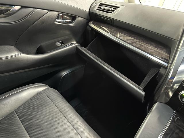 アルファードハイブリッド SR Cパッケージ /アルパインビックX/アルパインフリップダウンモニター/HDMI/アルパインドラレコ/コートテクト/寒冷地仕様/モデリスタフルエアロ/ツインムーンルーフ/デジタルインナーミラー/車高調/社外20インチ(45枚目)