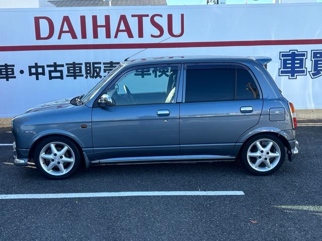 ミラジーノ ミニライトスペシャルターボ　インタークーラーターボ　４ＷＤ　５速マニュアル　ルーフスポイラー　ストラーダナビ　車高調　フォグ　ＨＩＤ　ＥＴＣ（4枚目）