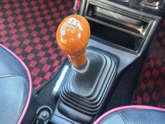 ミラジーノ ミニライトスペシャルターボ　インタークーラーターボ　４ＷＤ　５速マニュアル　ルーフスポイラー　ストラーダナビ　車高調　フォグ　ＨＩＤ　ＥＴＣ（13枚目）