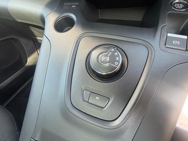 ベルランゴ マックス ブルーHDi ワンオーナー 禁煙車 走行7,000km クリーンディーゼル マルチパノラミックルーフ ドラレコ 両側スライドドア ナビ ETC(16枚目)