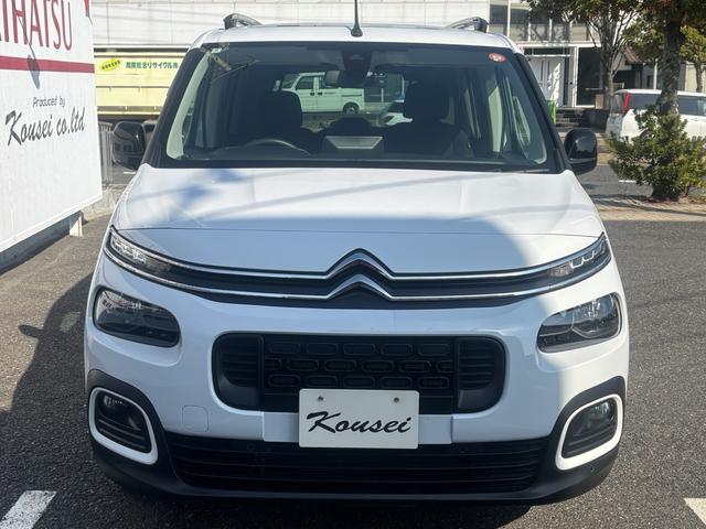 ベルランゴ マックス ブルーHDi ワンオーナー 禁煙車 走行7,000km クリーンディーゼル マルチパノラミックルーフ ドラレコ 両側スライドドア ナビ ETC(20枚目)