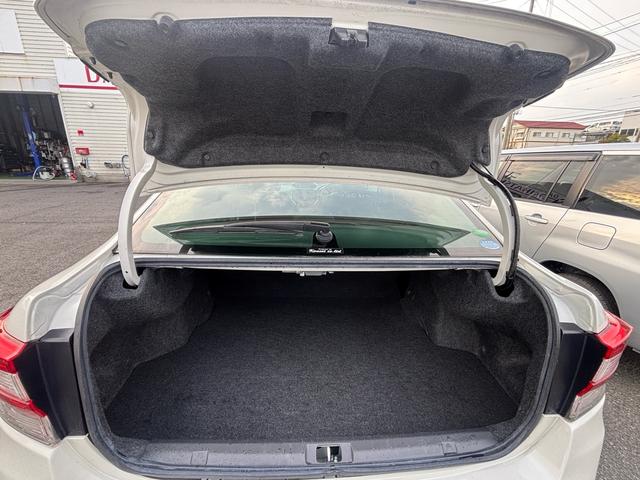 インプレッサG4 2.0i-Sアイサイト ブラックレザーセレクション 4WD 前後ドライブレコーダー レザーパワーシート シートヒーター STIエアロ パナソニックCN-LR820D レーダークルーズコントロール パドルシフト(17枚目)