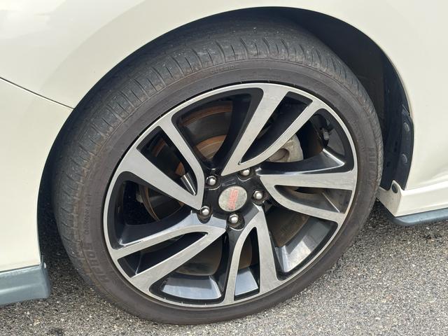 インプレッサG4 2.0i-Sアイサイト ブラックレザーセレクション 4WD 前後ドライブレコーダー レザーパワーシート シートヒーター STIエアロ パナソニックCN-LR820D レーダークルーズコントロール パドルシフト(19枚目)