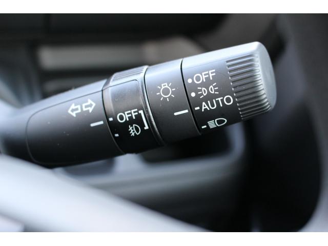 L プレミアムグラマラスブロンズ ホンダセンシング LEDライト 両側パワースライドドア シートバックテーブル 前席左右シートヒーター 届け出済み未使用車(29枚目)