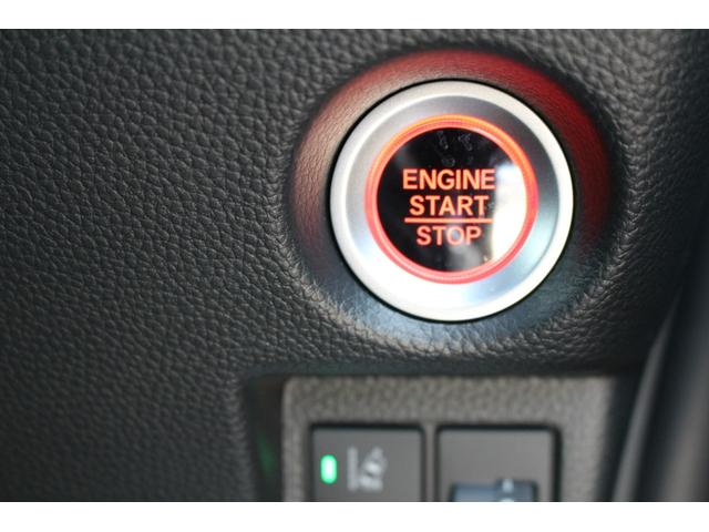 L プレミアムグラマラスブロンズ ホンダセンシング LEDライト 両側パワースライドドア シートバックテーブル 前席左右シートヒーター 届け出済み未使用車(32枚目)
