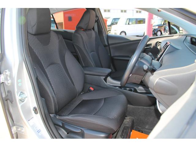 S LEDライト 純正ナビ CD DVD Bluetooth バックカメラ ビルトインETC コーナーセンサー キーフリーシステム 禁煙車 新車ワンオーナー(13枚目)