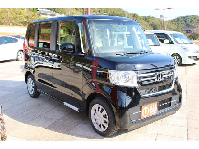 L ホンダセンシング 両側パワースライドドア シートバックテーブル ロールシェイド キーフリー シートヒーター 電動パーキングブレーキ 届け出済み未使用車(10枚目)