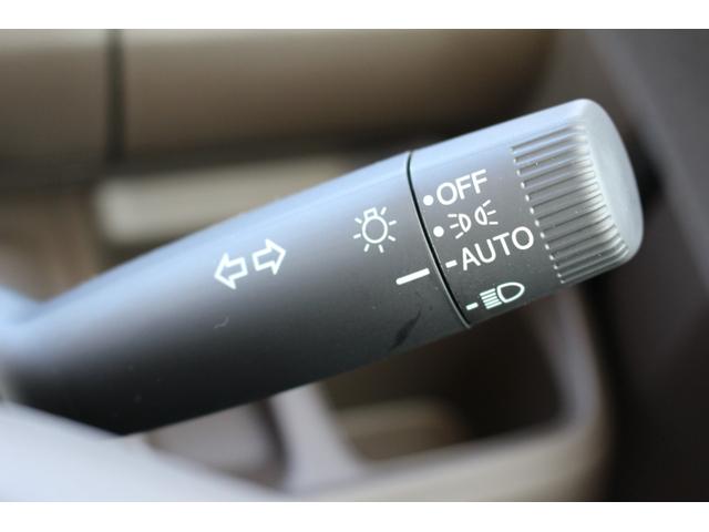 L ホンダセンシング 両側パワースライドドア シートバックテーブル ロールシェイド キーフリー シートヒーター 電動パーキングブレーキ 届け出済み未使用車(30枚目)