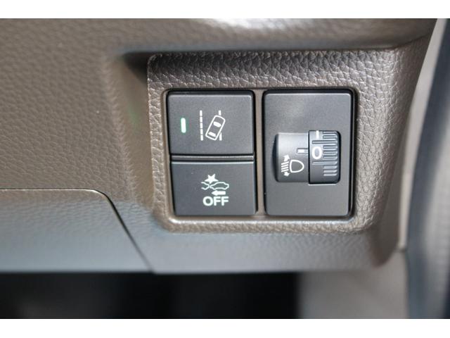 L ホンダセンシング 両側パワースライドドア シートバックテーブル ロールシェイド キーフリー シートヒーター 電動パーキングブレーキ 届け出済み未使用車(34枚目)