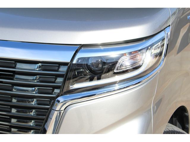 ハイブリッドXS ケンウッド8インチナビ SD CD DVD Bluetooth 両側パワースライドドア キーフリーシステム 天井サーキュレーター クルーズコントロール シートバックテーブル ロールシェイド 15AW(43枚目)