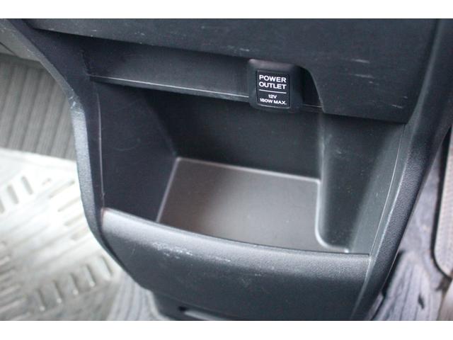 ジャストセレクション 両側パワースライドドア 社外ナビ SD DVD Bluetooth ビルトインETC バックカメラ パーキングソナー 純正15AW(32枚目)