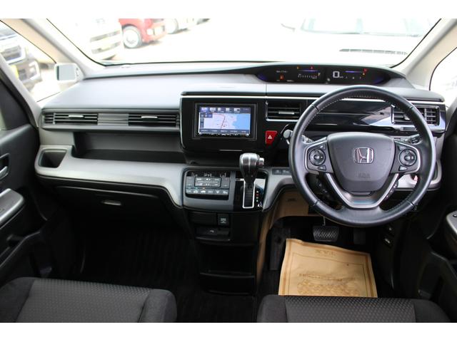 スパーダ ホンダセンシング 8人乗り ナビ バックカメラ Bluetooth ETC 両側パワースライドドア わくわくゲート ミラーヒーター ドライブレコーダー 純正16AW(12枚目)