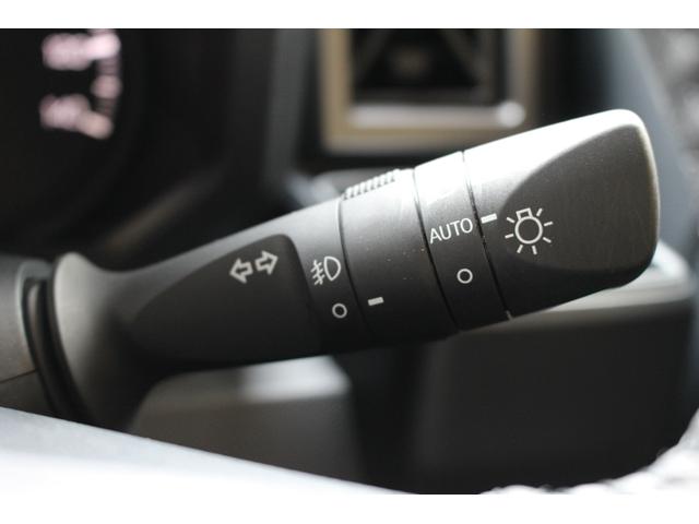 タフト Ｇ　ダーククロムベンチャー　禁煙車　スカイフィールトップ　バックカメラ　ダークブラックメッキフードガーニッシュ＆バックドアガーニッシュ　ガンメタアンダーガーニッシュ　ブラックマイカメタリックドアハンドル　ガンメタ１５インチアルミ（33枚目）