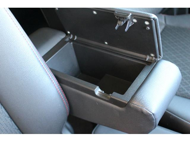 スペーシアカスタム ハイブリッドＸＳターボ　禁煙車　全方位カメラ　ナビ　フルセグ　Ｂｌｕｅｔｏｏｔｈ　ＤＶＤ　ＥＴＣ　黒ハーフレザー調シート　革巻きステアリング　パドルシフト　クルコン　ＬＥＤ　天井サーキュレーター　　ヘッドアップディスプレイ（48枚目）