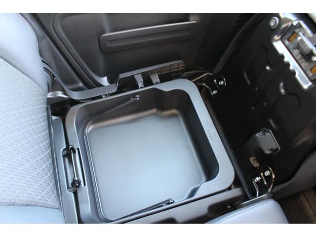 スペーシアカスタム ハイブリッドＸＳターボ　禁煙車　全方位カメラ　ナビ　フルセグ　Ｂｌｕｅｔｏｏｔｈ　ＤＶＤ　ＥＴＣ　黒ハーフレザー調シート　革巻きステアリング　パドルシフト　クルコン　ＬＥＤ　天井サーキュレーター　　ヘッドアップディスプレイ（50枚目）