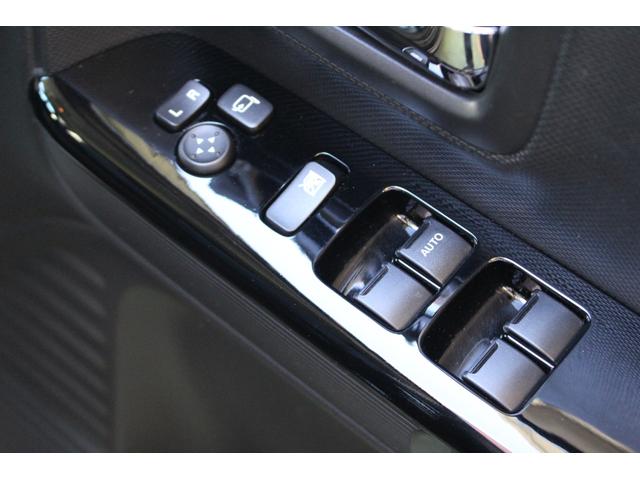スペーシアカスタム ハイブリッドＸＳターボ　禁煙車　全方位カメラ　ナビ　フルセグ　Ｂｌｕｅｔｏｏｔｈ　ＤＶＤ　ＥＴＣ　黒ハーフレザー調シート　革巻きステアリング　パドルシフト　クルコン　ＬＥＤ　天井サーキュレーター　　ヘッドアップディスプレイ（52枚目）
