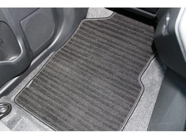 タフト G ダーククロムベンチャー 禁煙車 9インチディスプレイオーディオ バックカメラ フルセグTV Bluetooth 音声認識機能付き HOLD機能付電動パーキングブレーキ 前席左右シートヒーター 革巻きステアリング LEDライト(32枚目)