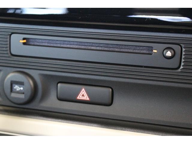 ワゴンＲスマイル ハイブリッドＳリミテッド　禁煙車　純正９インチナビ　全方位カメラ　ＣＤ　ＤＶＤ　フルセグＴＶ　Ｂｌｕｅｔｏｏｔｈ　ＬＥＤヘッドライト　両側パワースライドドア　シートヒーター　シフォンアイボリー×ソフトベージュツートン（26枚目）