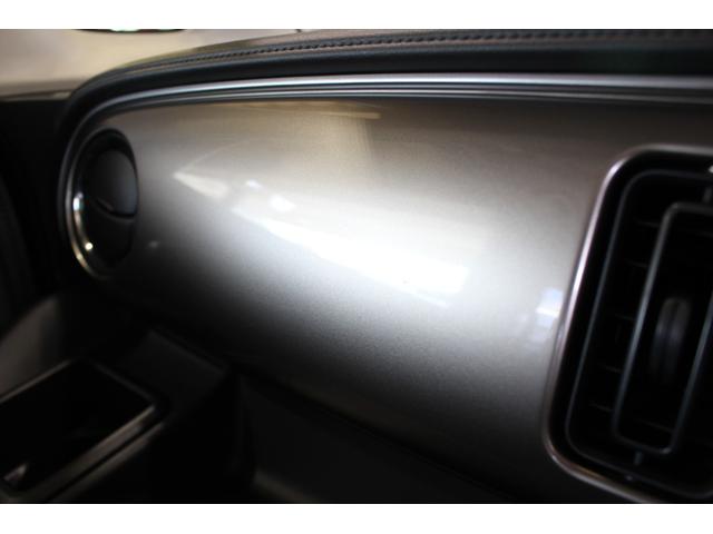 ワゴンＲスマイル ハイブリッドＳリミテッド　禁煙車　純正９インチナビ　全方位カメラ　ＣＤ　ＤＶＤ　フルセグＴＶ　Ｂｌｕｅｔｏｏｔｈ　ＬＥＤヘッドライト　両側パワースライドドア　シートヒーター　シフォンアイボリー×ソフトベージュツートン（30枚目）