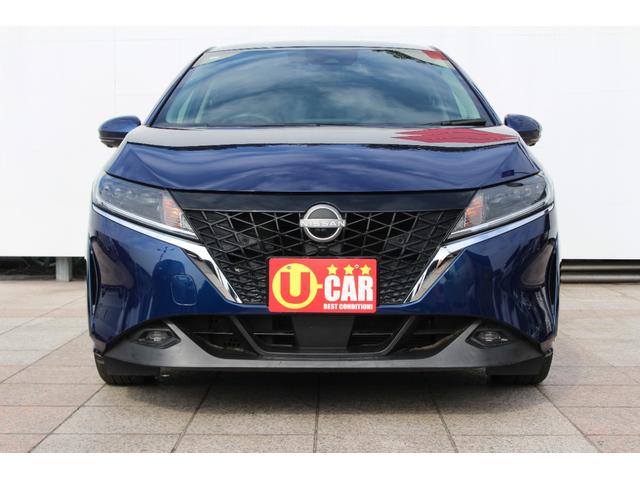 ノート Ｘ　禁煙車　Ｅパワー　プロパイロット　純正９インチナビ　アラウンドビューモニター　ＬＥＤヘッドライト　ステアリングヒーター　シートヒーター　おくだけ充電　ドラレコ　ＥＴＣ２．０　インテリジェントミラー（2枚目）
