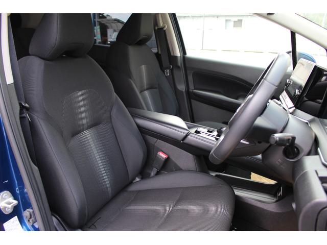 ノート Ｘ　禁煙車　Ｅパワー　プロパイロット　純正９インチナビ　アラウンドビューモニター　ＬＥＤヘッドライト　ステアリングヒーター　シートヒーター　おくだけ充電　ドラレコ　ＥＴＣ２．０　インテリジェントミラー（14枚目）