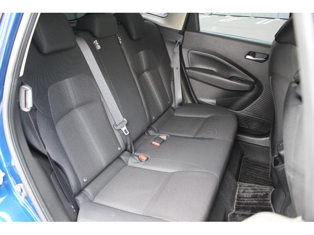 ノート Ｘ　禁煙車　Ｅパワー　プロパイロット　純正９インチナビ　アラウンドビューモニター　ＬＥＤヘッドライト　ステアリングヒーター　シートヒーター　おくだけ充電　ドラレコ　ＥＴＣ２．０　インテリジェントミラー（15枚目）