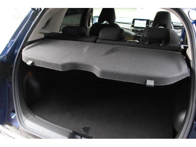 ノート Ｘ　禁煙車　Ｅパワー　プロパイロット　純正９インチナビ　アラウンドビューモニター　ＬＥＤヘッドライト　ステアリングヒーター　シートヒーター　おくだけ充電　ドラレコ　ＥＴＣ２．０　インテリジェントミラー（17枚目）