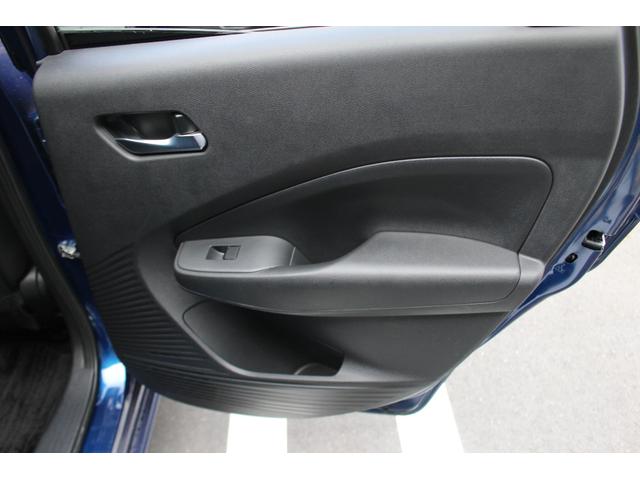 ノート Ｘ　禁煙車　Ｅパワー　プロパイロット　純正９インチナビ　アラウンドビューモニター　ＬＥＤヘッドライト　ステアリングヒーター　シートヒーター　おくだけ充電　ドラレコ　ＥＴＣ２．０　インテリジェントミラー（46枚目）