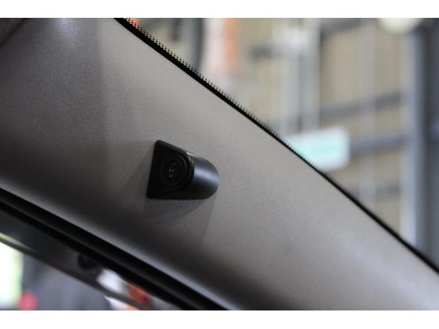 ノート Ｘ　禁煙車　Ｅパワー　プロパイロット　純正９インチナビ　アラウンドビューモニター　ＬＥＤヘッドライト　ステアリングヒーター　シートヒーター　おくだけ充電　ドラレコ　ＥＴＣ２．０　インテリジェントミラー（50枚目）