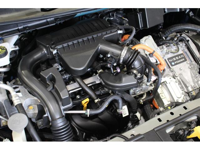 ノート Ｘ　禁煙車　Ｅパワー　プロパイロット　純正９インチナビ　アラウンドビューモニター　ＬＥＤヘッドライト　ステアリングヒーター　シートヒーター　おくだけ充電　ドラレコ　ＥＴＣ２．０　インテリジェントミラー（57枚目）