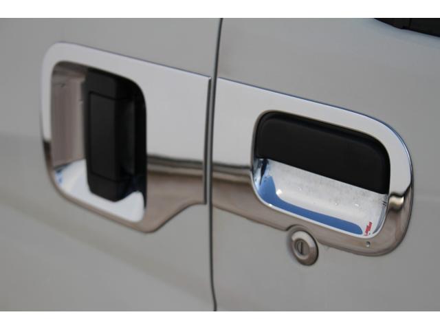 サンバーバン トランスポーター 禁煙車 新車1オーナー車 エアコン パワステ パワーウインドウ キーレス リアフィルム(36枚目)